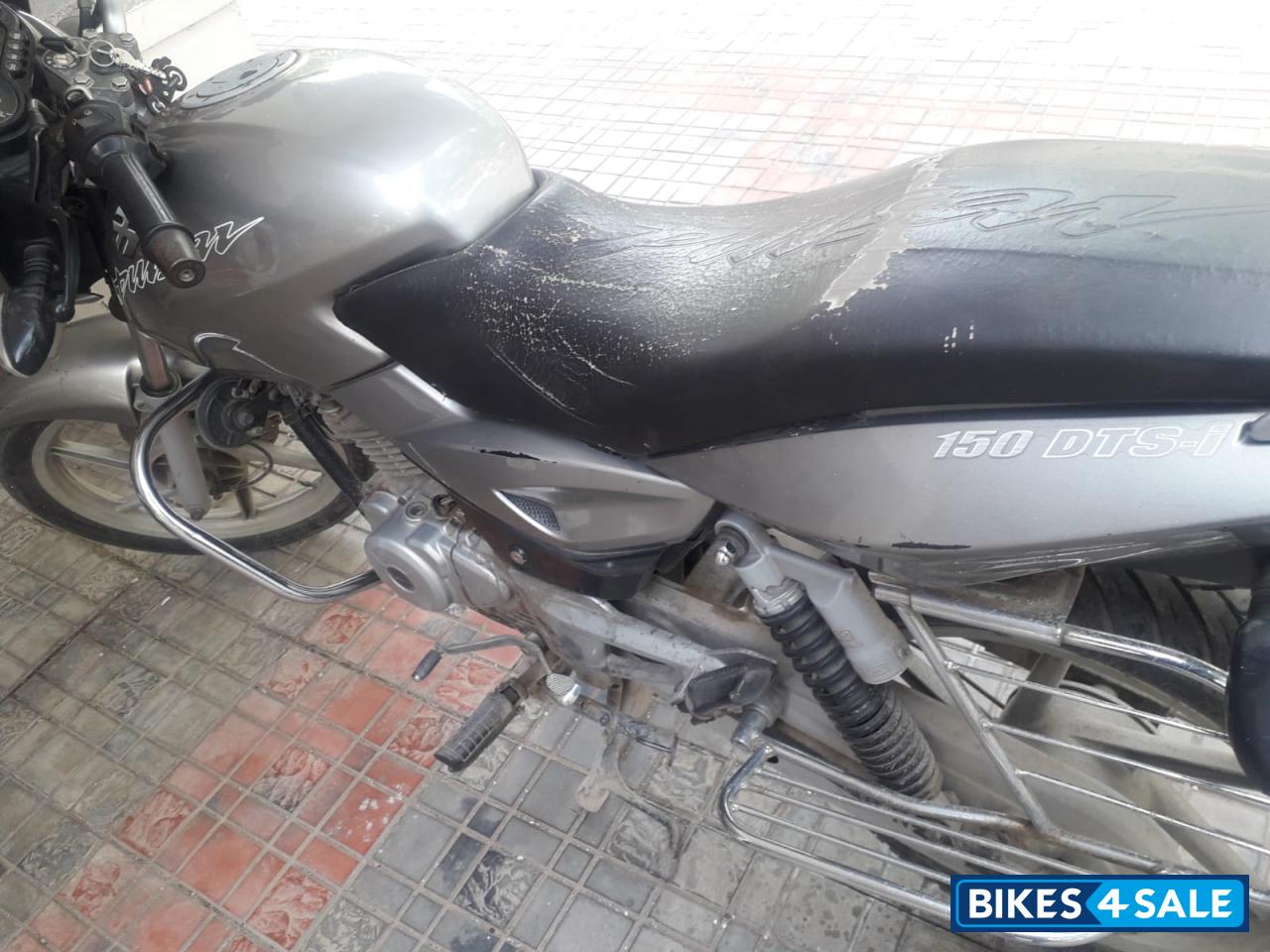 Bajaj Pulsar 150 DTSi Bajaj Pulsar 150 DTSi