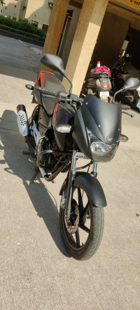 Black Bajaj Pulsar 150 DTSi