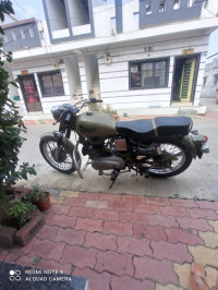 Royal Enfield Bullet 350