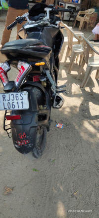 Bajaj Pulsar RS 200