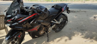Bajaj Pulsar RS 200