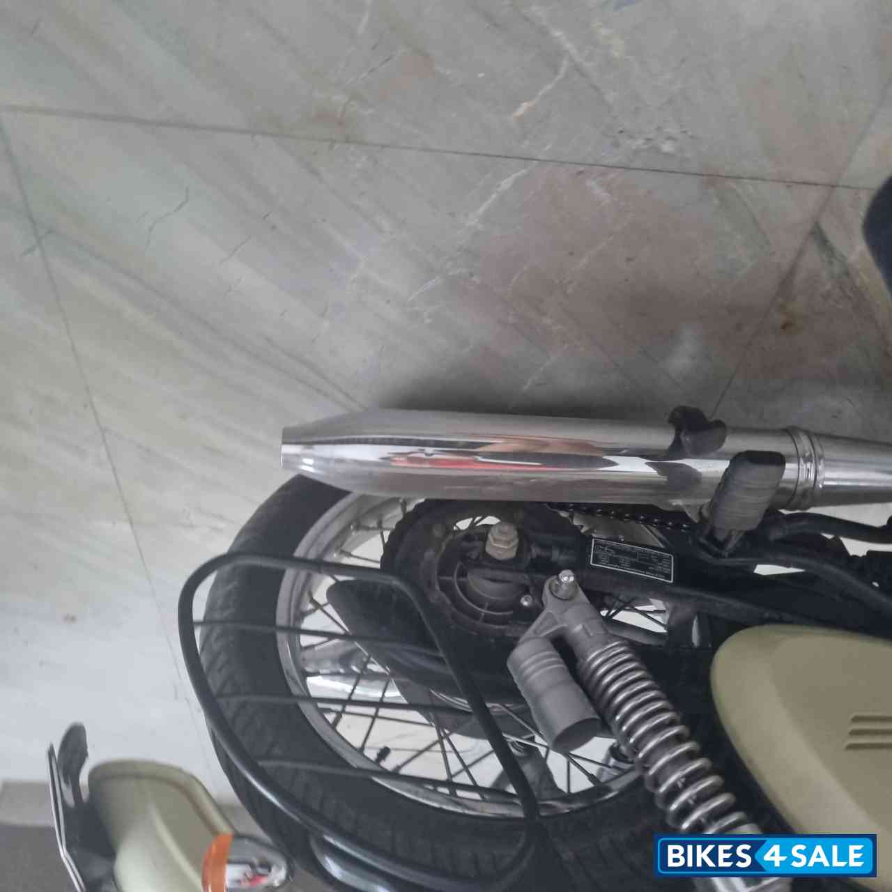 Lumos Lime Jawa forty two