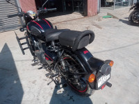 Stealth Black Royal Enfield Classic Stealth Black