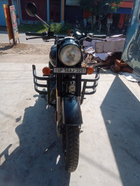 Stealth Black Royal Enfield Classic Stealth Black