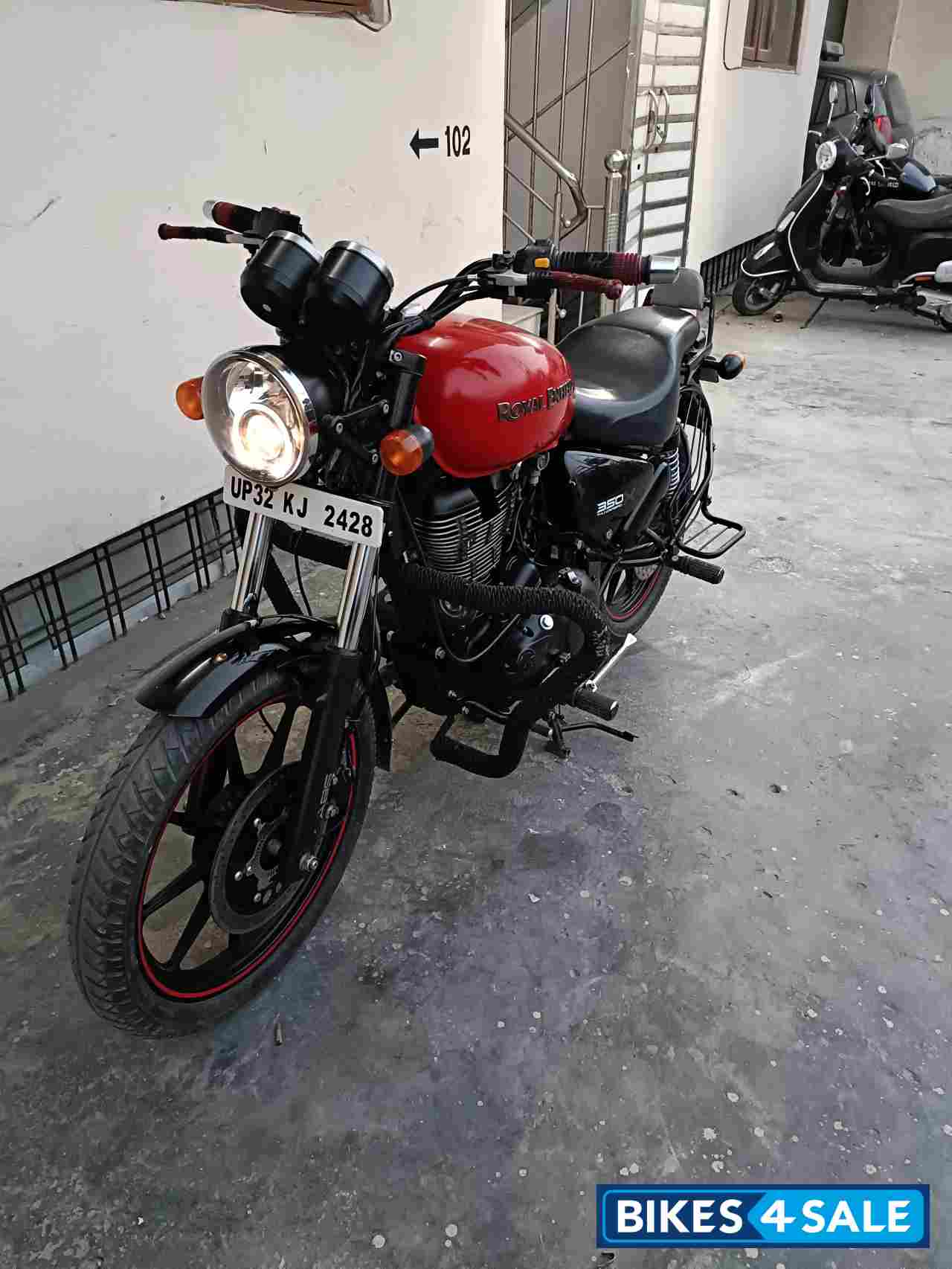 Royal Enfield Thunderbird X 350