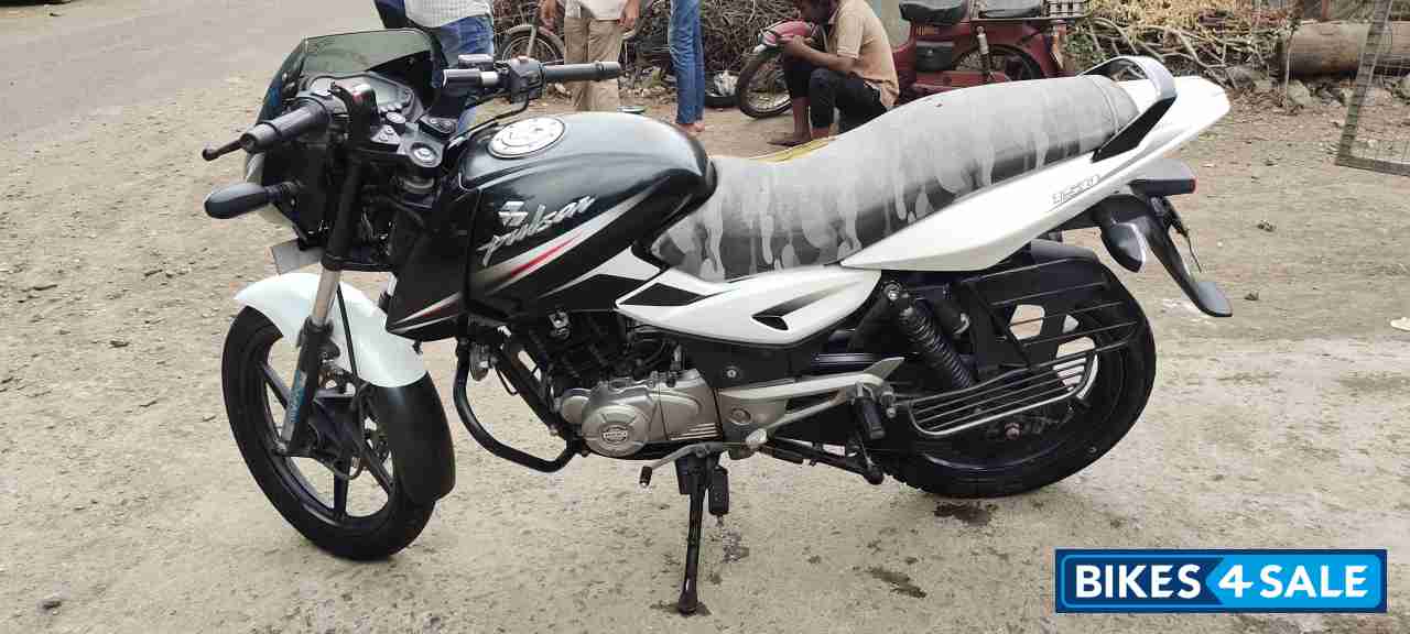 Bajaj Pulsar 150