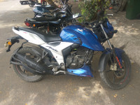 TVS Apache RTR 160 4V