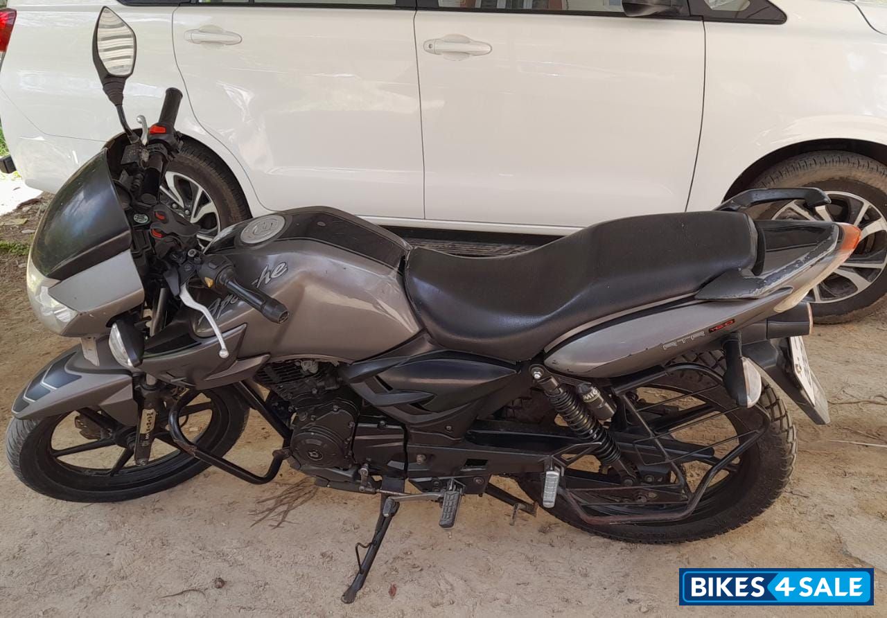 TVS Apache RTR 160