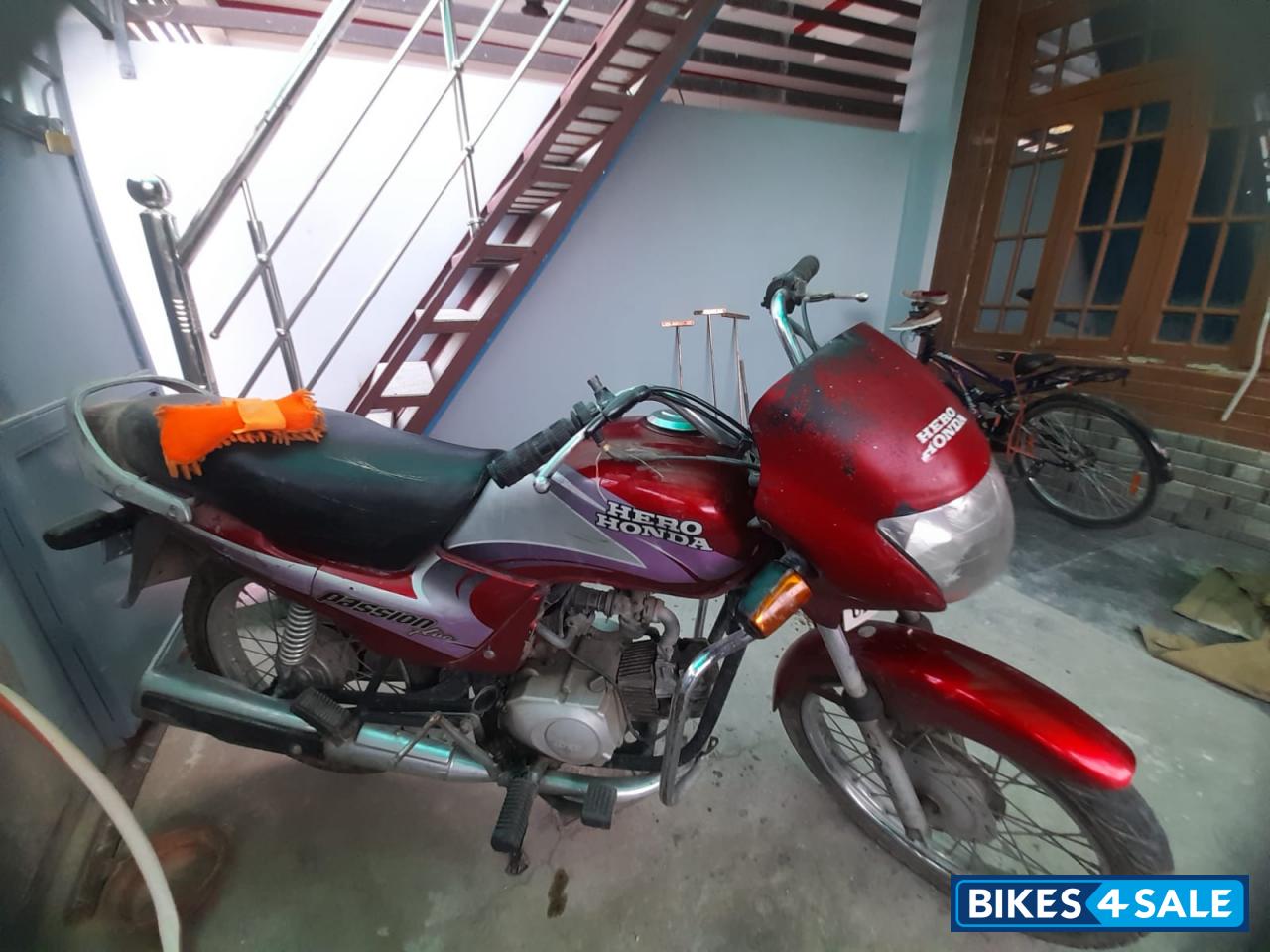 Red Hero Passion Plus