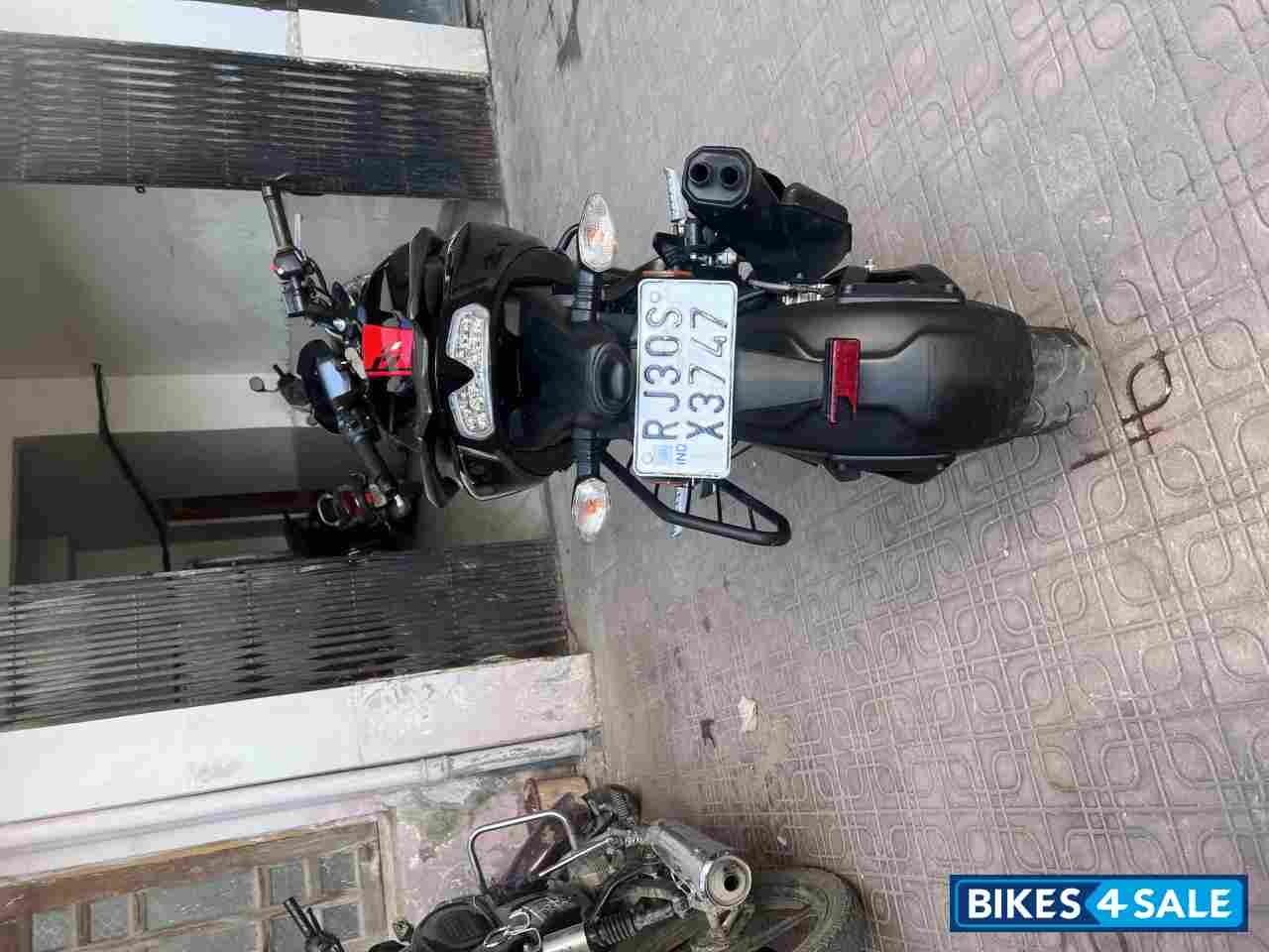 TVS Apache RTR 200 4V ABS