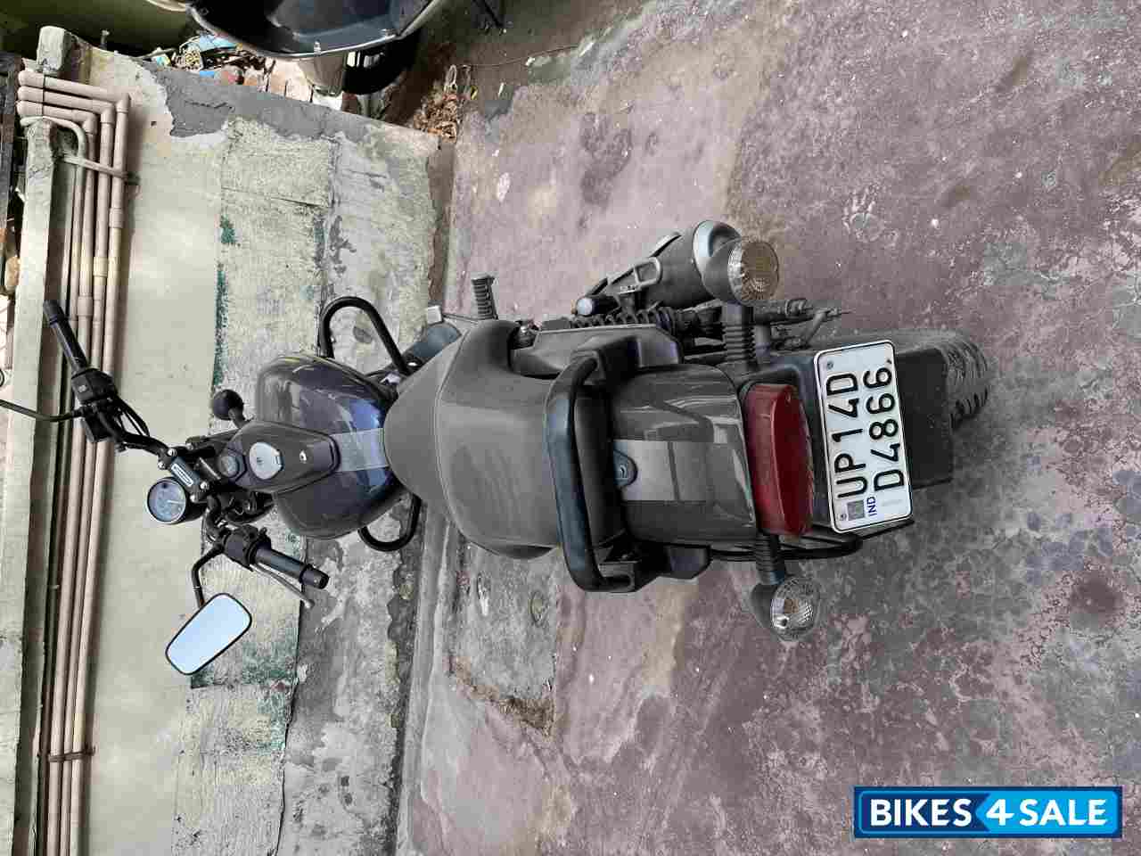 Bajaj Avenger Street 150