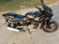 Bajaj Pulsar 220 DTSi