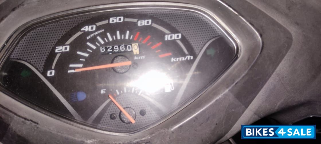 Silver Honda Activa 4G