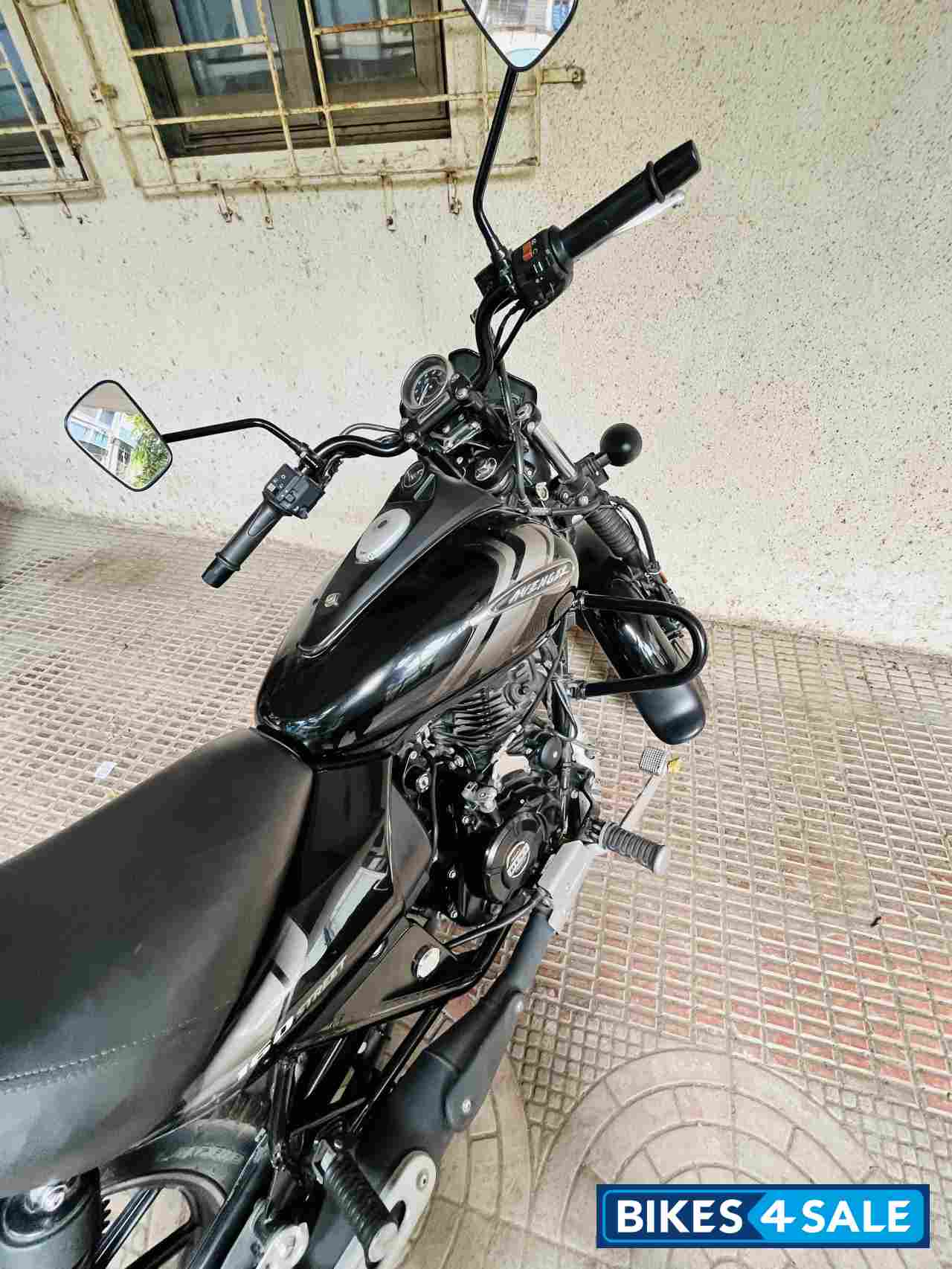 Bajaj Avenger Street 160 BS6