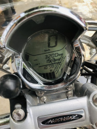 Bajaj Avenger Cruise 220 BS6