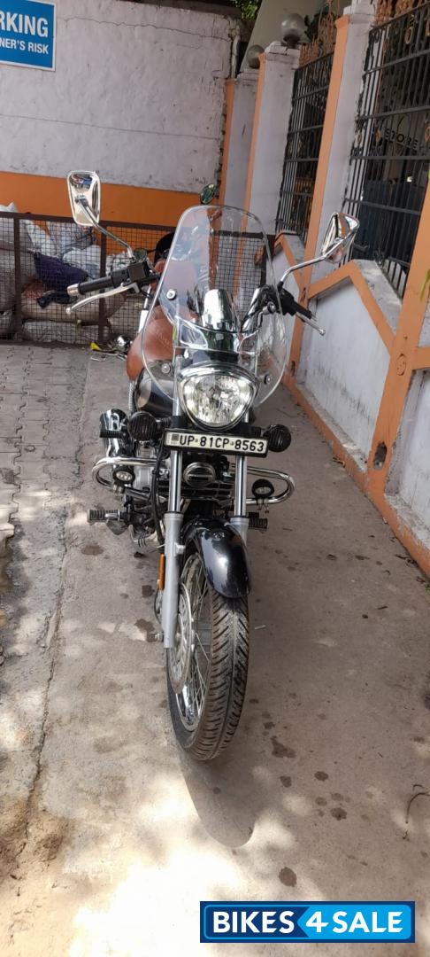 Bajaj Avenger Cruise 220 BS6