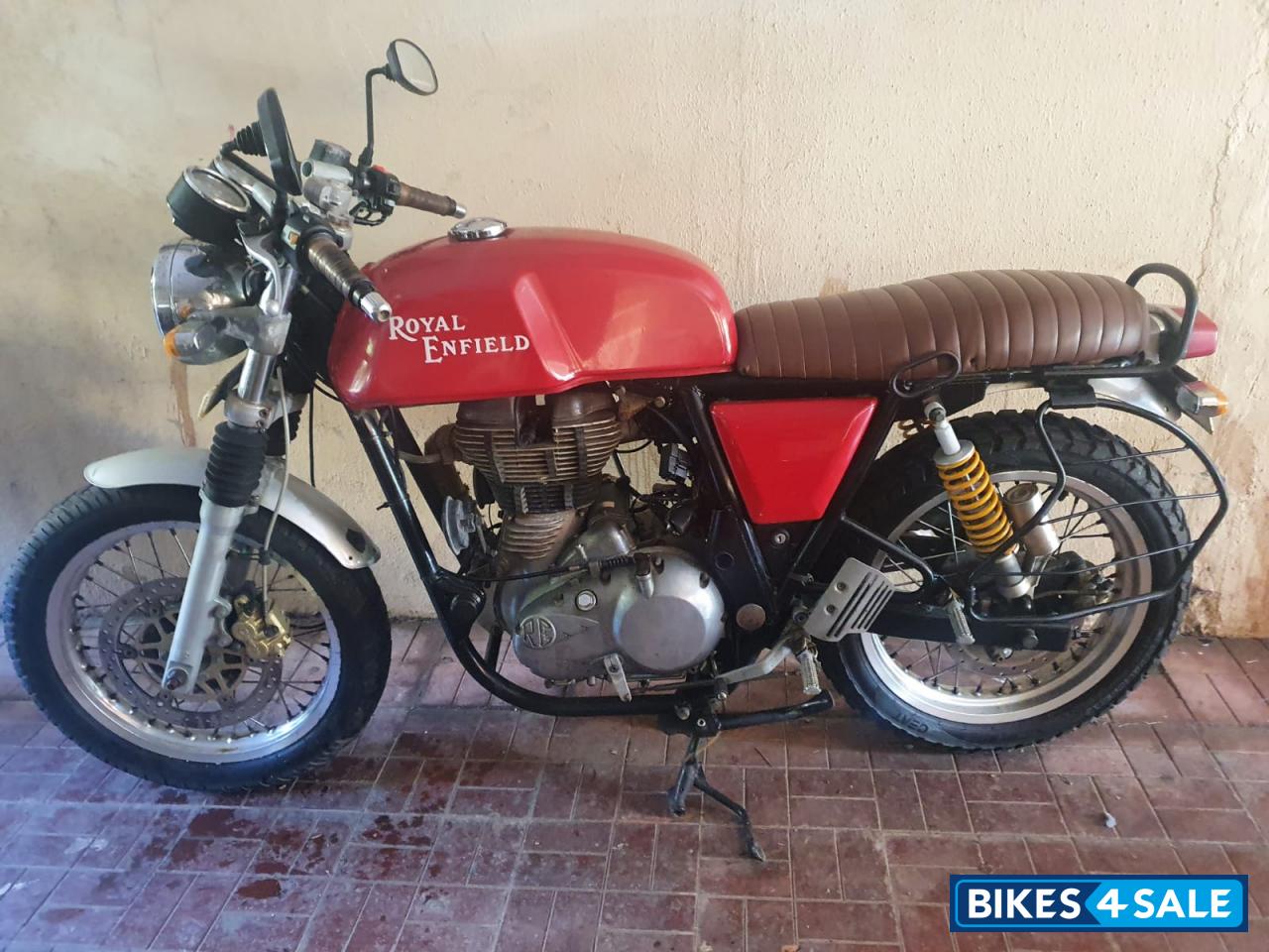 Red Royal Enfield Continental GT 535