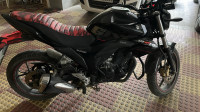 Black Suzuki Gixxer 150