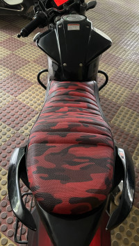 Black Suzuki Gixxer 150