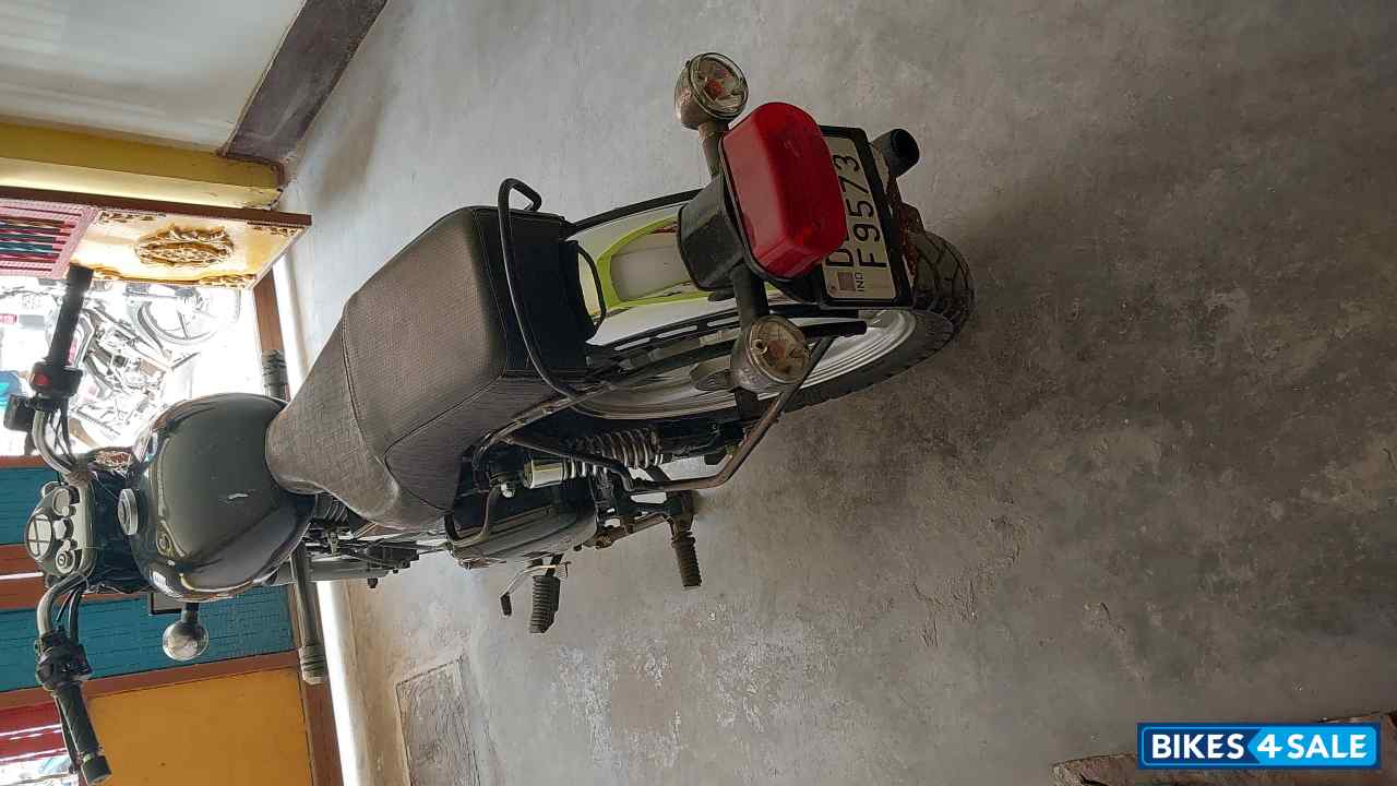 Black Royal Enfield Bullet Electra