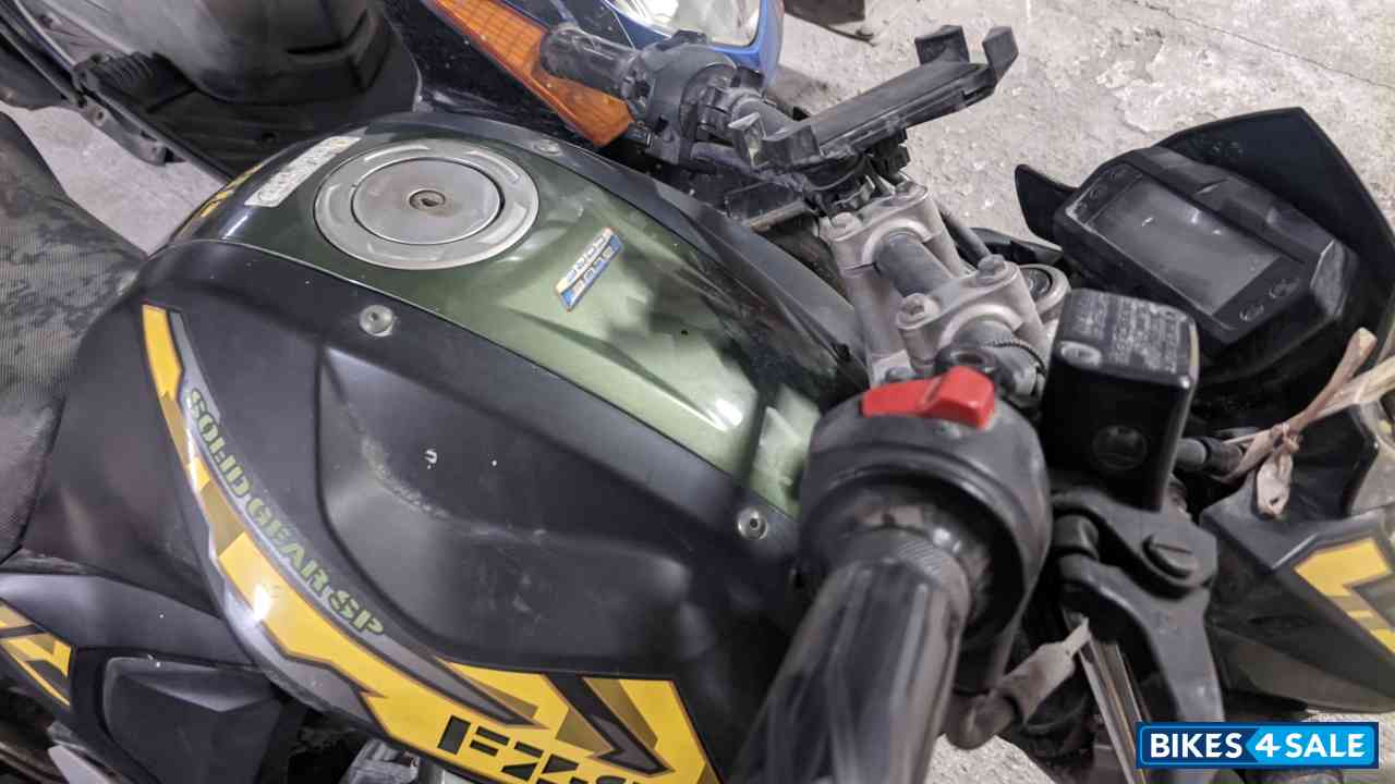 Green Grey Yamaha FZ-S FI V2 Green Grey Yamaha FZ-S FI V2
