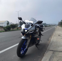 Yamaha R15M