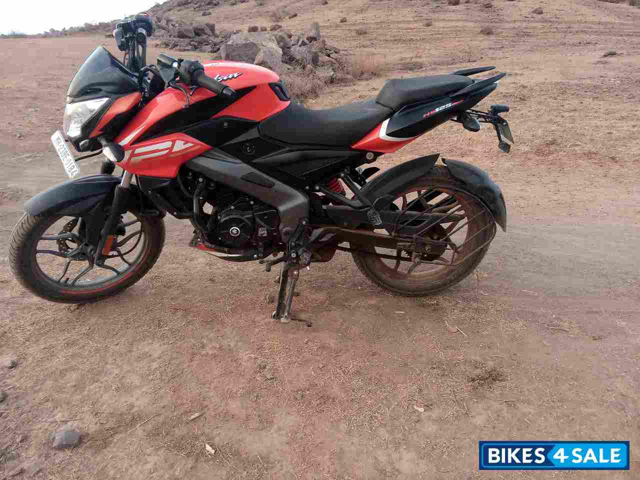 Orange Black Bajaj Pulsar NS125 BS6 Orange Black Bajaj Pulsar NS125 BS6