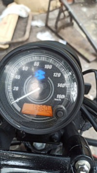 Matte Black Bajaj Avenger Street 220