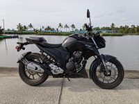 Black Yamaha FZ 25 BS6