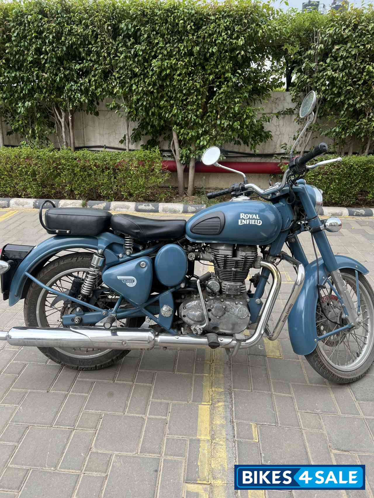 Royal Enfield Classic 500