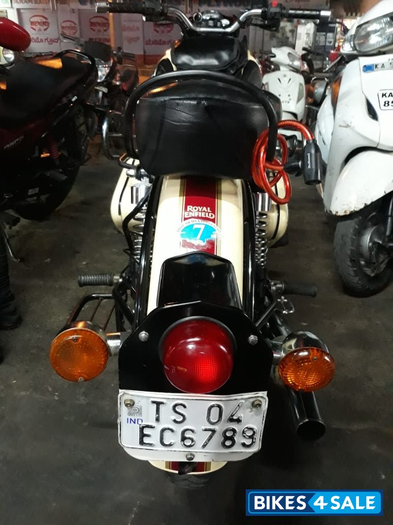 Royal Enfield Classic 500