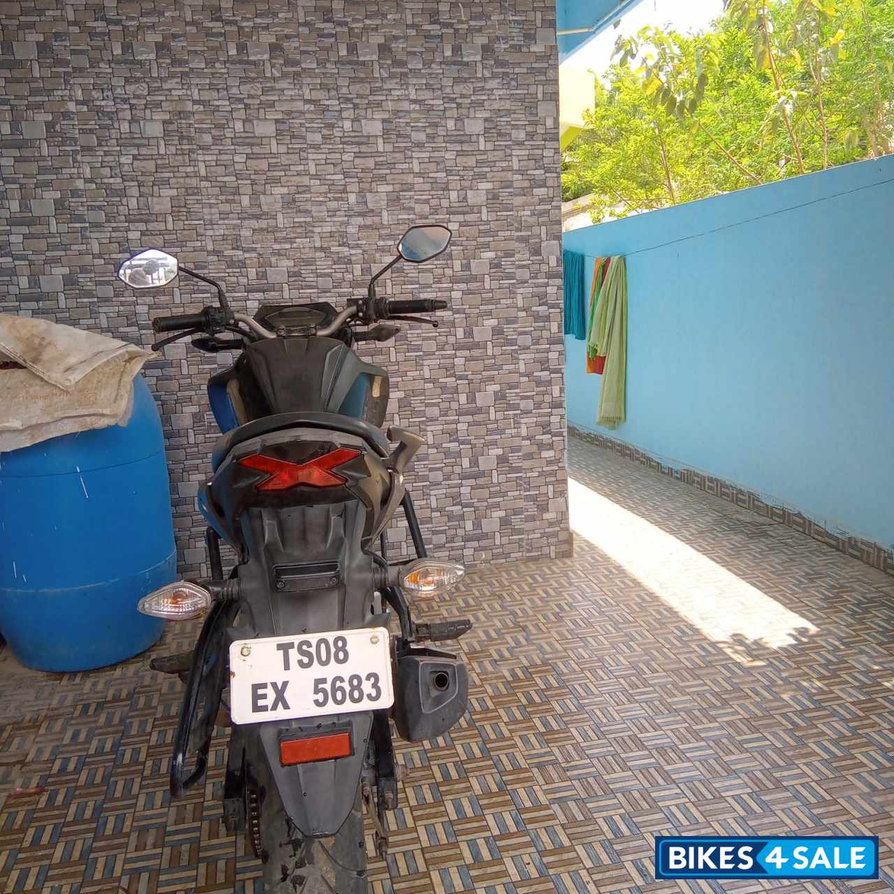 Honda CB Hornet 160R