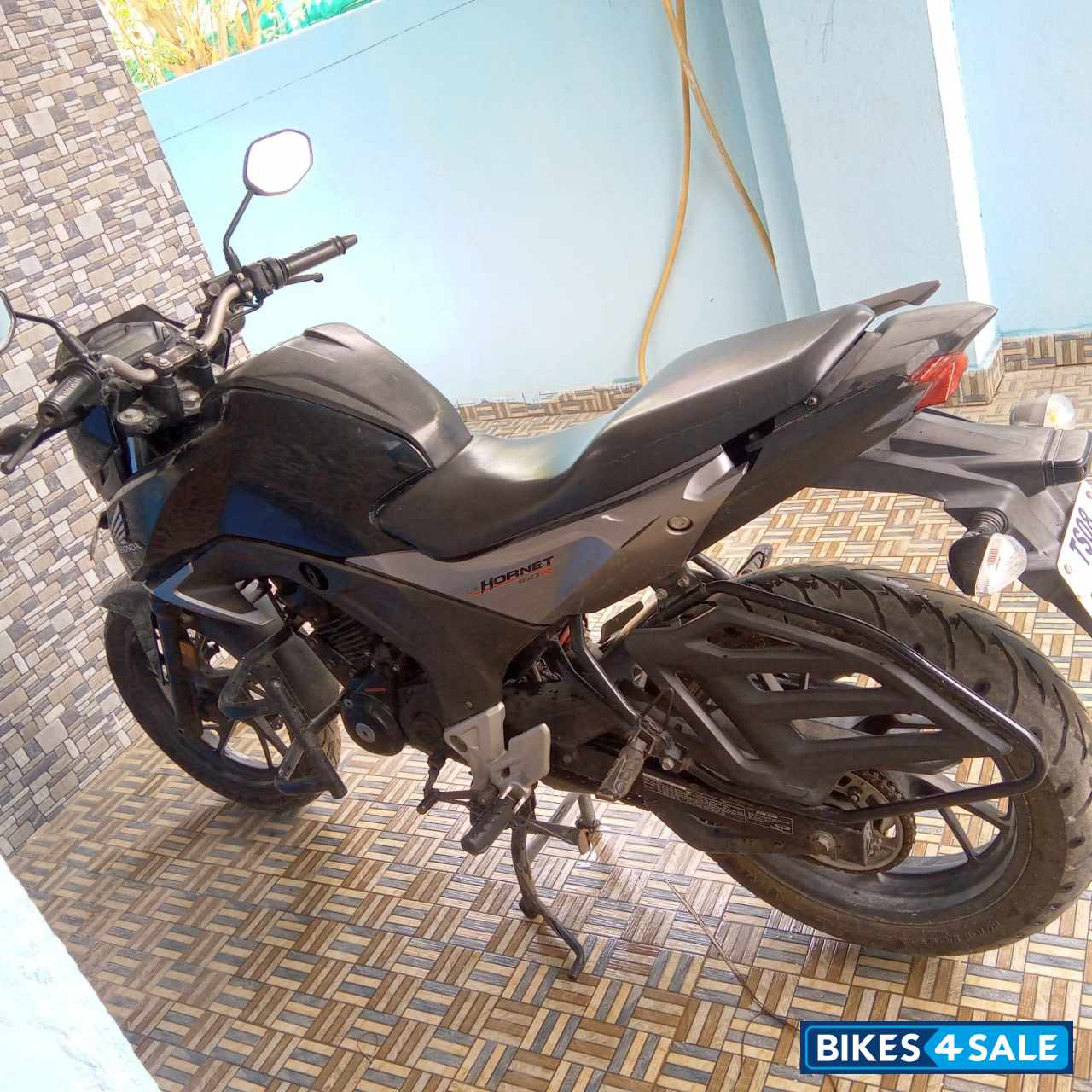 Honda CB Hornet 160R