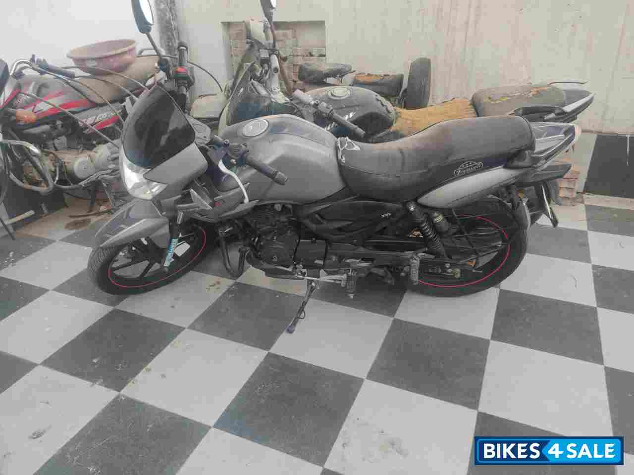 TVS Apache RTR 160