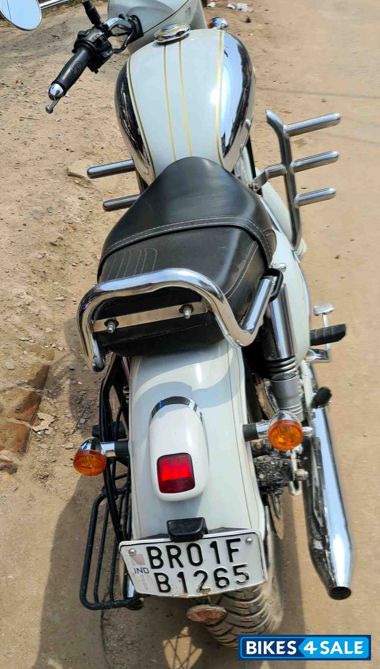 White Jawa 350 OHC White Jawa 350 OHC