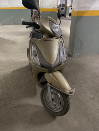 Gold Honda Activa Aviator 110