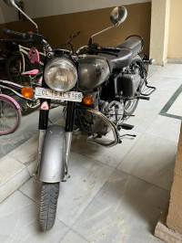Royal Enfield Classic 350 2017 Model