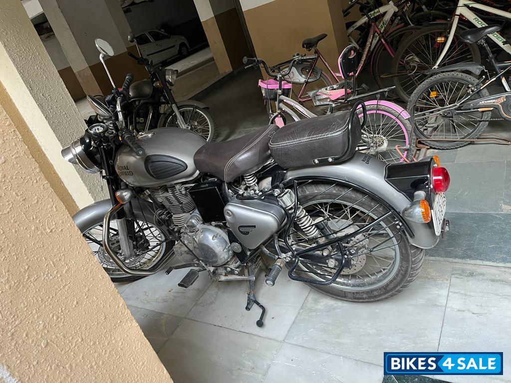 Royal Enfield Classic 350