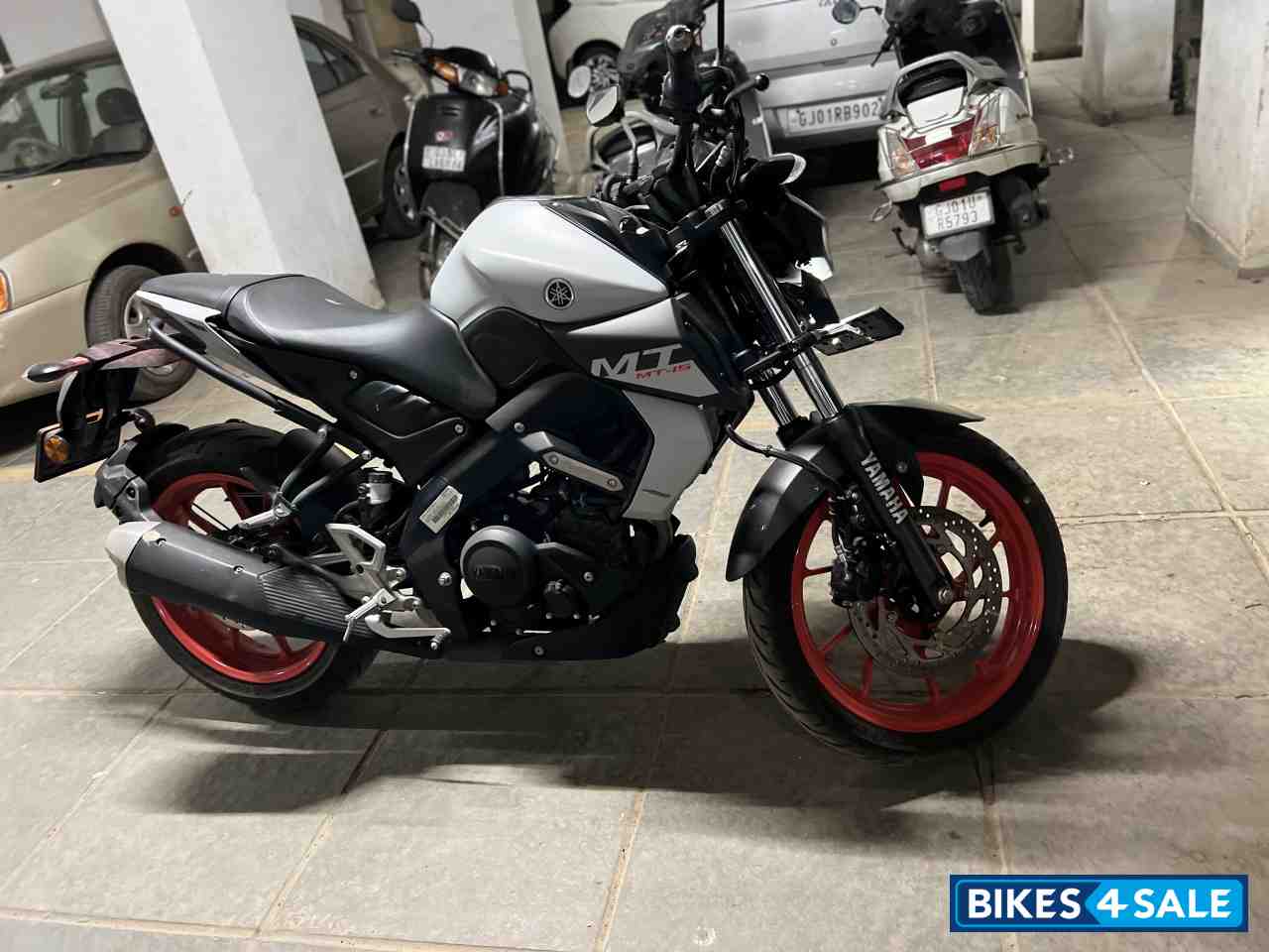Yamaha MT-15