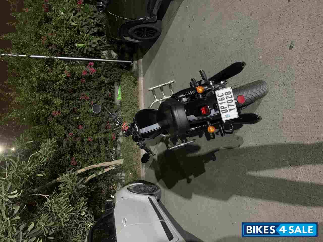 Jawa 42 Dual Channel ABS AllStar Black