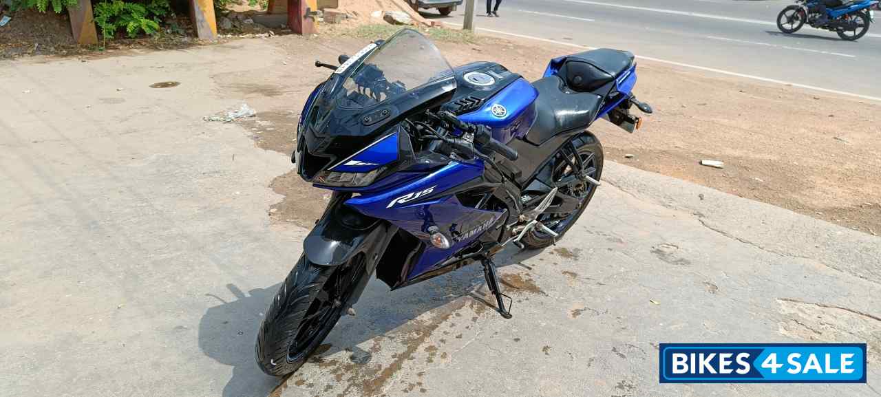 Blue Yamaha YZF R15 V3