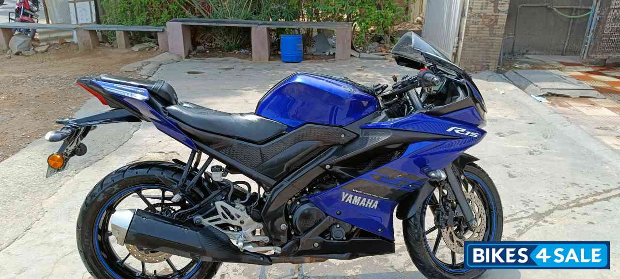 Blue Yamaha YZF R15 V3