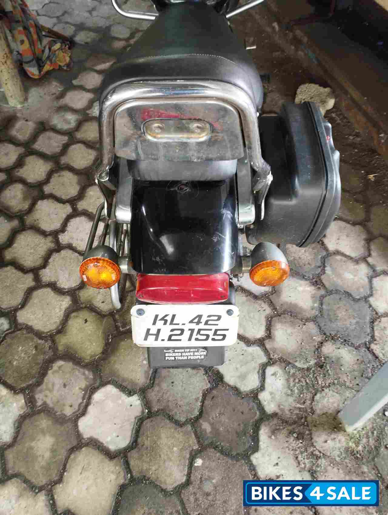 Bajaj Avenger 220 DTS-i