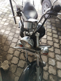 Bajaj Avenger 220 DTS-i