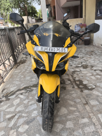 Bajaj Pulsar RS 200 ABS
