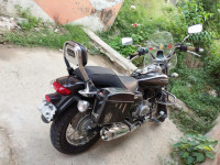 Bajaj Avenger Cruise 220 BS6