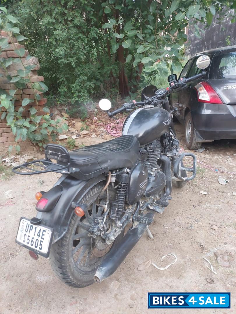 Jawa 42 Dual Channel ABS AllStar Black