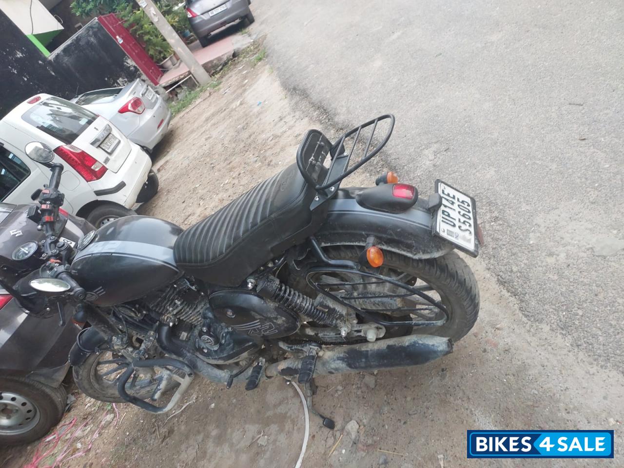 Jawa 42 Dual Channel ABS AllStar Black