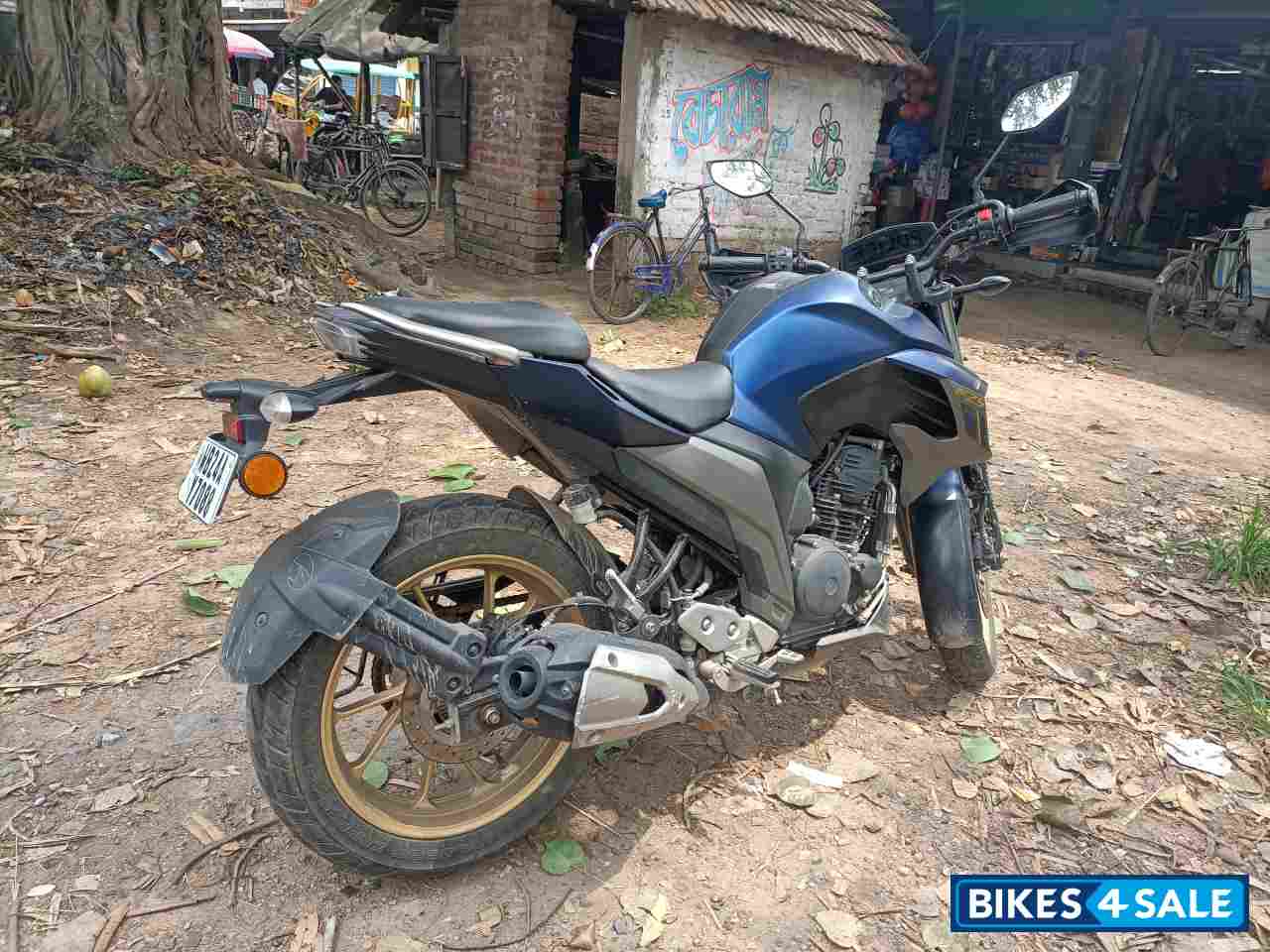 Mate Blue Yamaha FZS 25 BS6