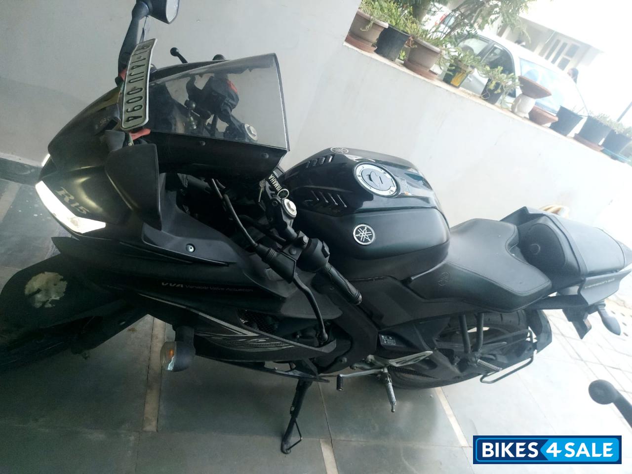 Dark Knight Yamaha YZF R15 V3